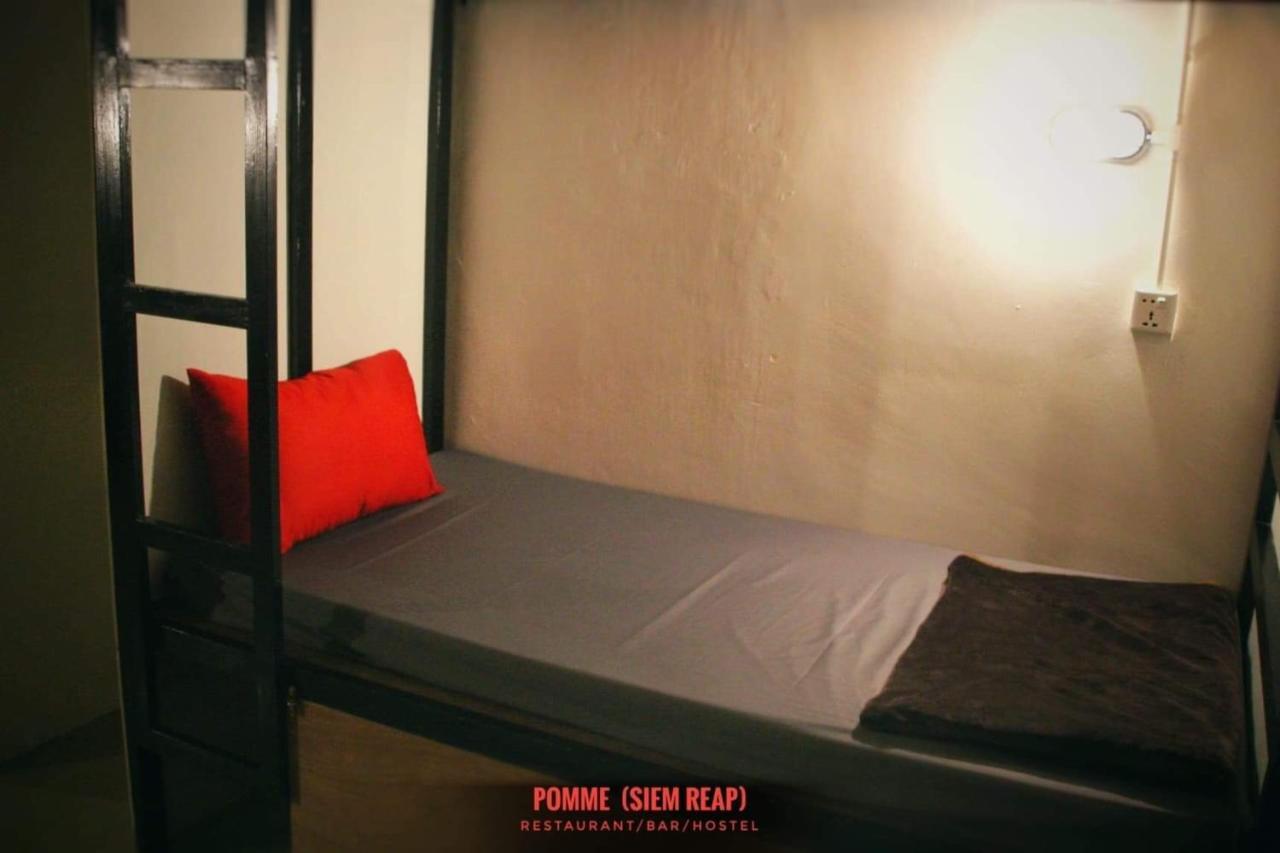 Pomme Brewhouse Hostel Siem Reap Esterno foto